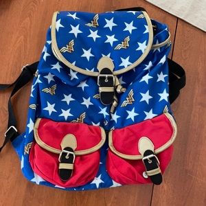 DC COMICS WONDER WOMAN BACKPACK